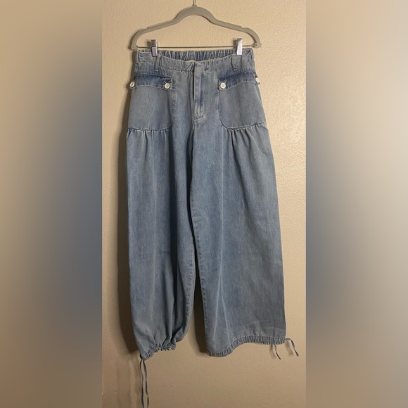 *LAST ONE* Denim Wide leg Cinch Pants - Picture 11 of 13